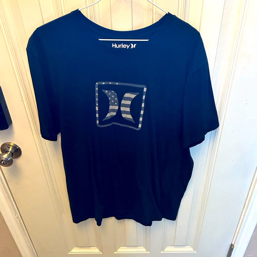 Hurley USA shirt